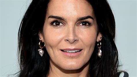 Angie Harmon Had The Most Memorable Appearance On Jay Lenos Tonight Show