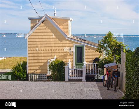 Cottage In Provincetown Cape Cod Massachusetts Usa Stock Photo Alamy