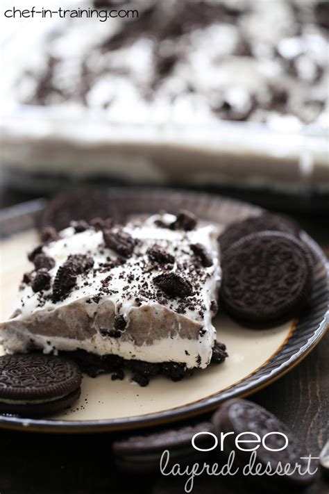 Turn your oreos into insane desserts | easy dessert recipes & ideas by scrummy. Oreo Layered Dessert - Chef in Training