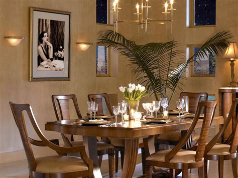 Art Deco Dining Room With Candlelight Chandelier Hgtv