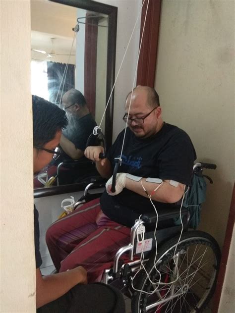 Then doktor bagi ubat untuk turun darah, ubat tu kena makan 2 kali sehari, ada 10 biji je, maknanye kena makan dalam masa 5 ari la, lepas 5 ari darah akan keluar. Suami Saya Dulu Tidak Makan Ubat Darah Tinggi 2-3 Minggu ...