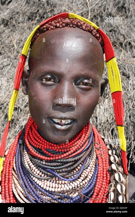 Karo Tribe Woman Omo Valley Ethiopia Stock Photo Alamy