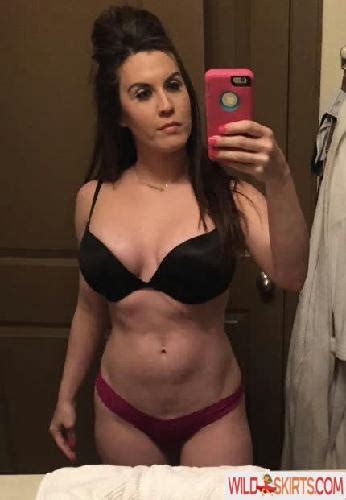 Jennifer Brennan Jennbrenntx Shippingwarsjennbrenntx Nude OnlyFans Instagram Leaked Photo