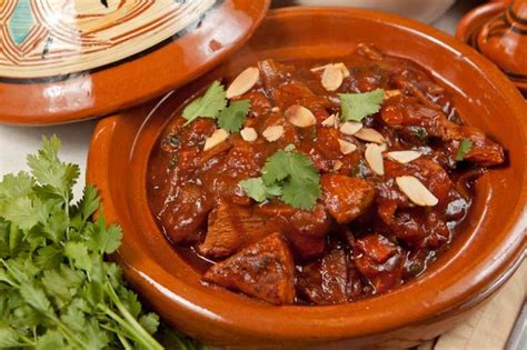 Slowly braised but definitely party worthy, this tagine is perfect fare for a casual cold weather party. Moroccan Chicken Recipe - Delicious easy Moroccon Chicken ...