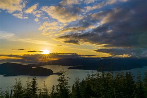 13 Unique And Fun Things To Do On Bowen Island Bc Vancouver Tips