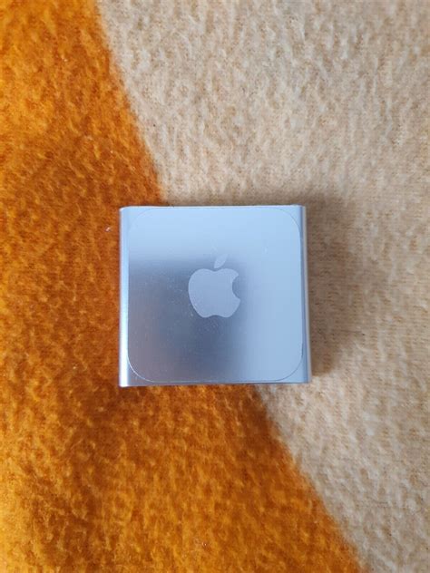 Apple Ipod Nano 6th Generation Silver 8gb Great Condition Fast Del