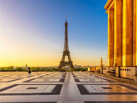 Place Du Trocadéro In Paris Mit Sensationellem Blick Auf Den Eiffelturm