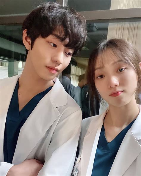 Lee Sung Kyung Doctors Dr Romantic 1 Luxury Couple Hyun Seo Maybe