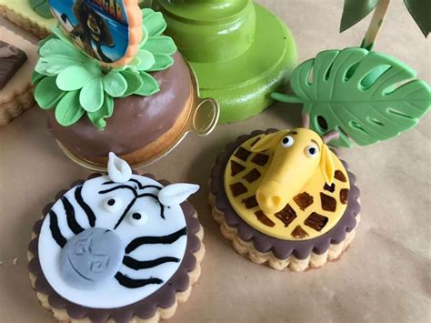 Apart from bringing a lion to the house, which is not advisable, you should be able to create a great birthday party with these madagascar escape 2 africa birthday party ideas, and some imagination. Madagascar Birthday Party Ideas (With images) | Catch my party, I party, Birthday parties