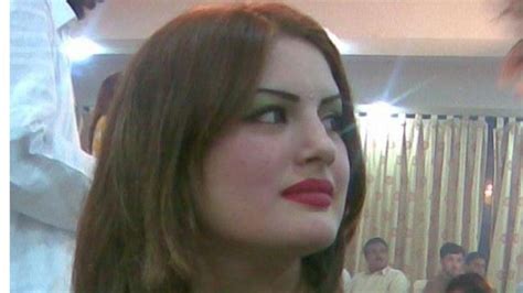 Popular Pakistani Singer Ghazala Javed Killed Bbc News