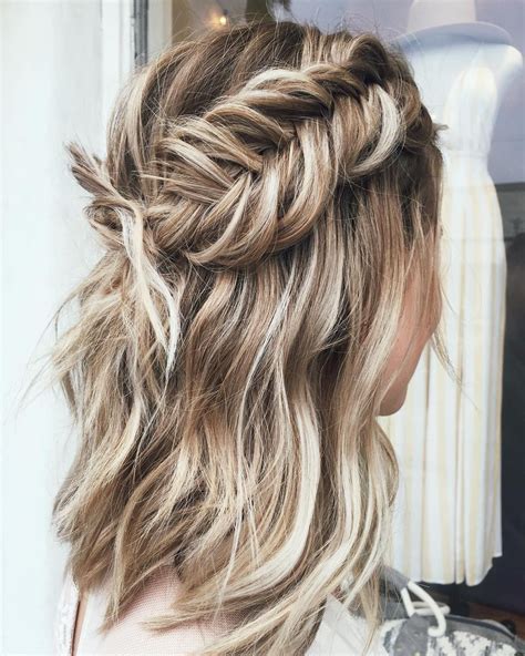 40 Fishtail Braid Hairstyles To Inspire Page 2 Eazy Glam