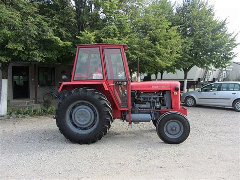 Novi i polovni traktori različitih proizvođača: Ćorić Agrar - TRAKTORI - IMT 558 - poljoprivredna mehanizacija