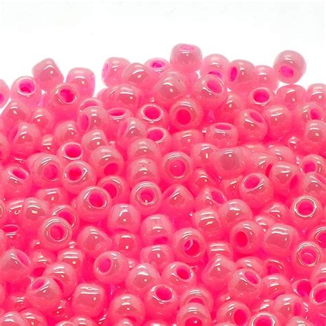 Toho Seed Beads 6 0 Ceylon Hot Pink 10g Beads And Beading Supplies From The Bead Shop Uk