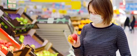 How To Stay Safe While Grocery Shopping Amid The Covid 19 Pandemic