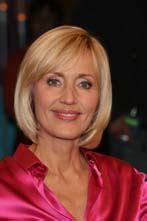 Petra gerster ˈpʰeːtʁaˈgɛᵊstɐ (born 25 january 1955) is a german television presenter and news speaker. FoTe Press - Matthias Röhe