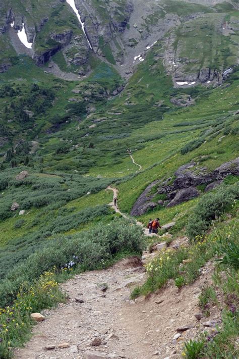 15 Best Hiking Trails In Colorado