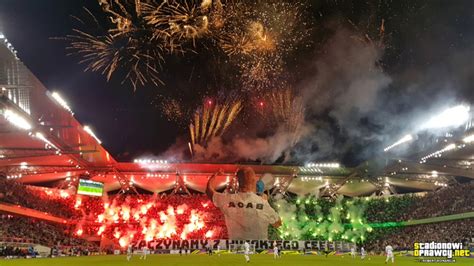 Op het grootste voetbalforum van nederland waar wordt gesproken over live voetbal verslagen, binnenlands voetbal, buitenlands voetbal, voetbaltransfers, transfergeruchten en elk ander aspect van het voetbal. Legia Warszawa #3 Hooligans - YouTube