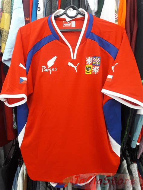 Includes the latest news stories, results, fixtures, video and audio. Czech Republic Special football shirt 2000 - 2002.