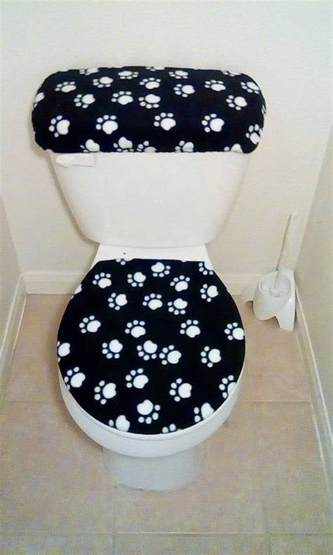Multicolored Paw Prints Fleece Fabric Toilet Seat Cover Set Bathroom