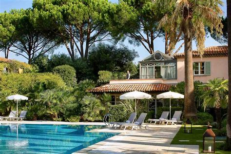 The apt is very cute, modern and clean in a primo location. Les 15 plus beaux hôtels de Saint-Tropez : la liste ultime
