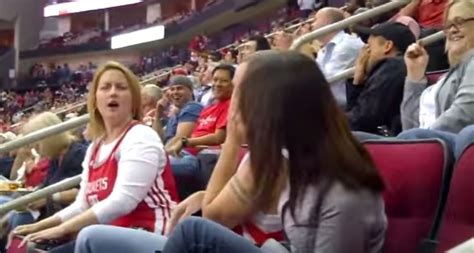 His Girl Friend Slapped Him When He Kissed Her On Kiss Cam Now Watch
