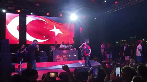 Uzi Turkish Boy Kktc Konser Youtube