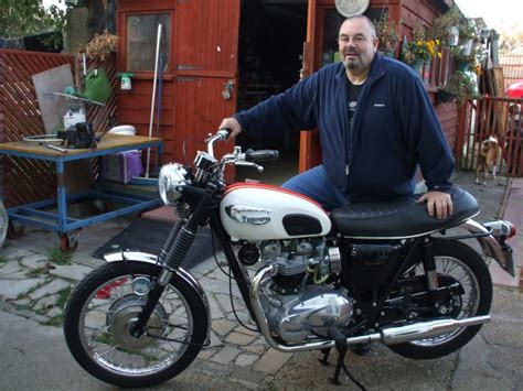 Triumph t 120r 650 bonneville. 1966 Triumph T120R Classic Motorcycle Pictures