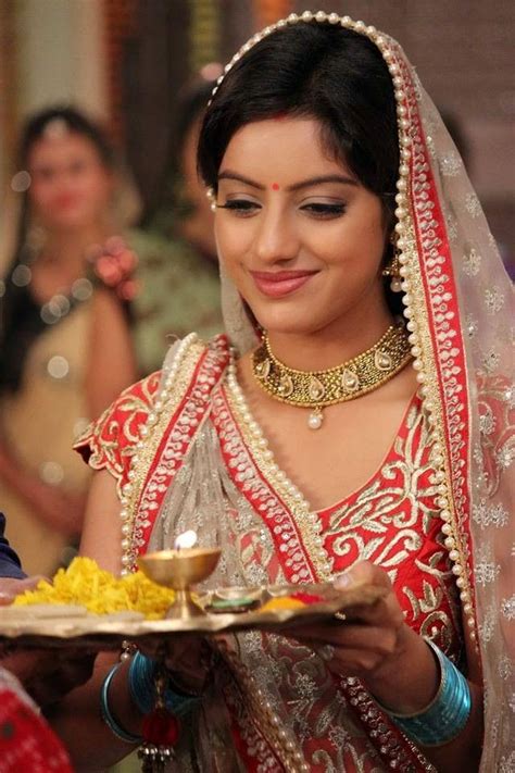 deepika singh as sandhya in diya aur baati hum hd wallpaper free