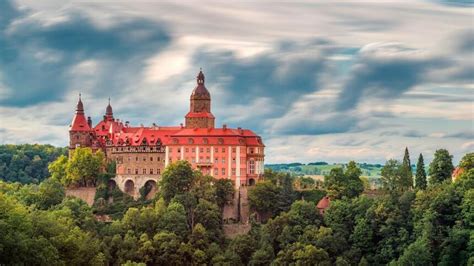 Zamki w Polsce 10 najpiękniejszych zamków które warto zwiedzić LISTA