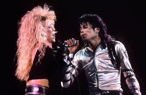 Sheryl Crow Hat Während Ihrer Zeit Mit Michael Jackson „seltsame Dinge Gesehen“