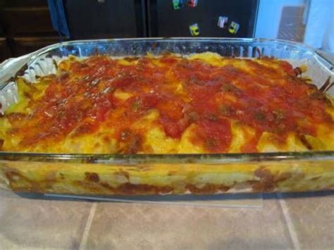 That was pretty much a waste of time, because i don't think this dorito casserole is loaded with chicken, cheese, and a whole bag of nacho cheese doritos! Judy's Chicken Dorito Casserole | Chicken dorito casserole ...