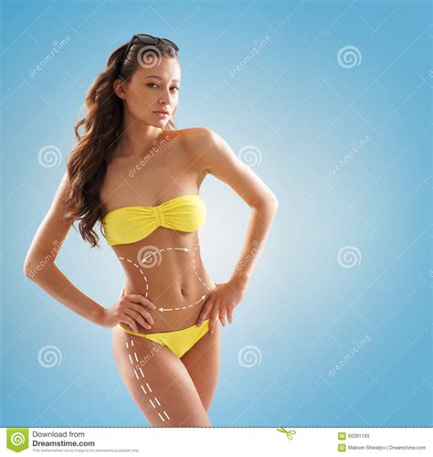 brunette sexy novo no swimsuit imagem de stock imagem de cirurgia gordo 60281193