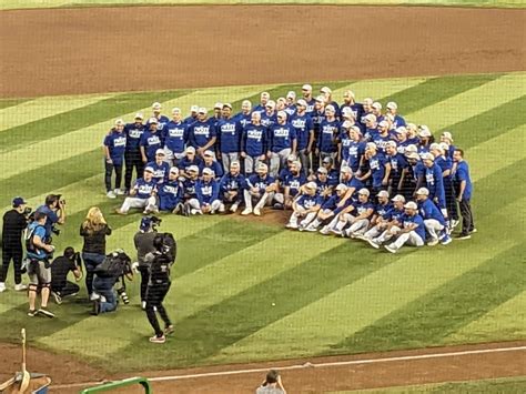 Los Angeles Dodgers Win 2022 National League West