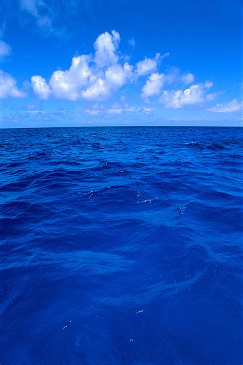 Deep Blue Ocean Photograph By Greg Vaughn Printscapes
