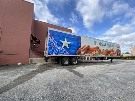 Clear Lake’s HEB in the old Albertsons finally meets its end! – Houston