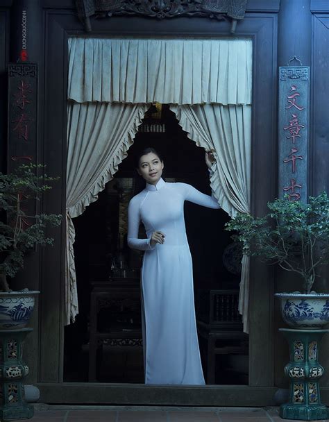 Xuan Van Photo Duong Quoc Dinh ベトナム 美人 アオザイ 女性