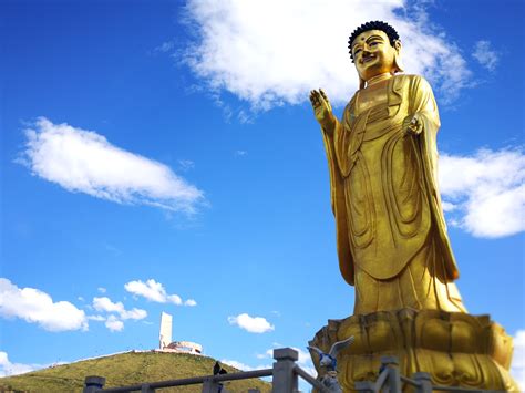 Zaisan Monument And Buddha Statue In Ulaanbaatar Escape To Mongolia