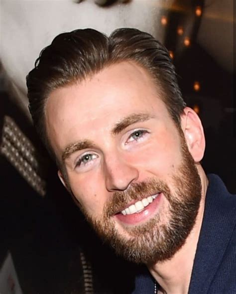 pin by leslie stokes on captain my captain chris evans captain america chris evans actor photo