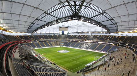 eintracht frankfurt stadion heißt weiter „commerzbank arena“ eintracht frankfurt