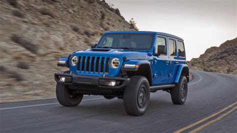 The 392 took styling cues like orange accents from its gladiator mojave sibling, but otherwise this is the. 2021 Gladiator 392 V8 : 2021 Jeep Wrangler Rubicon 392 ...