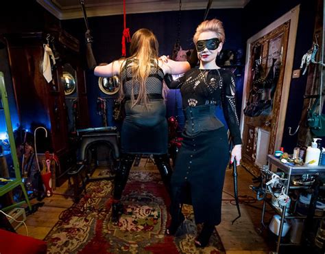 Dominatrix Charges £150 An Hour For Spanking Hair Pulling