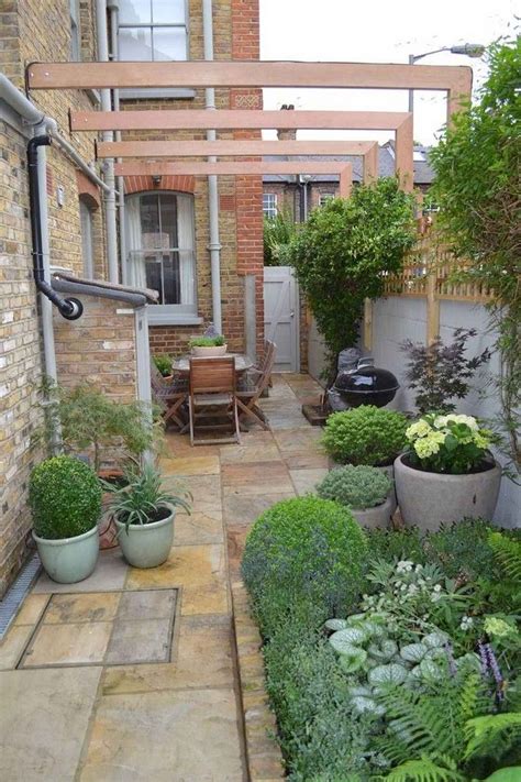 95 Small Courtyard Garden With Seating Area Design Ideas