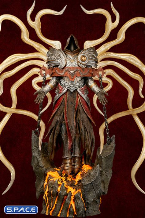 Inarius Premium Statue Diablo 4