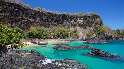 Fernando de noronha is an archipelago of 21 islands and islets in the atlantic ocean, 354 km offshore from the brazilian coast. Brazil Holidays - Book Cheap Holidays to Brazil and Brazil ...