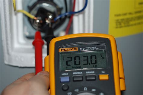 Is water heater getting power? How to Repair an Electric Water Heater - wikiHow