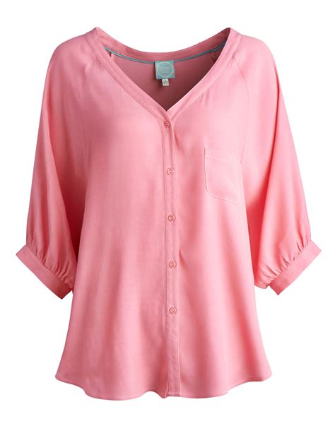 Ladies Blouses - What To Wear Them With - careyfashion.com