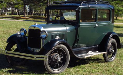Autos Antiguos Clasicos de Coleccion | Autos antiguos, Coches clásicos