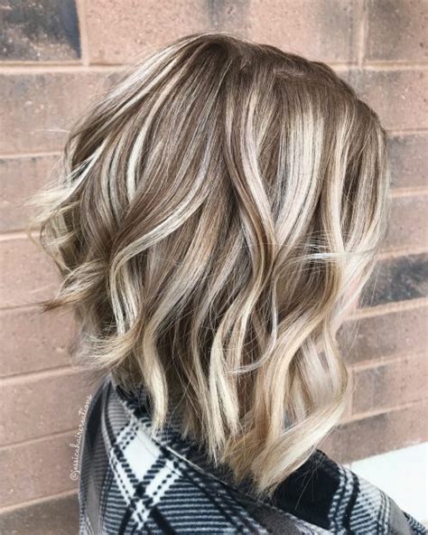 24 of 30 medium brown hair with blonde highlights. 35 Stunning Brown Hair with Highlights for 2020