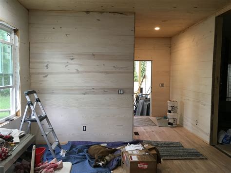 Tongue and groove boards have a wide range of uses from ceiling paneling to accent walls and wainscoting. White washed pine tongue and groove walls and ceiling ...