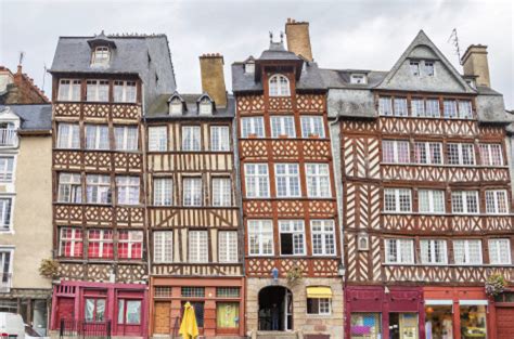 Rennes sits on a hill at the confluence of the vilaine and the ille rivers and was the political and religious centre covering most of brittany. Que faire à Rennes quand il pleut. Top 7 des activités 1 ...